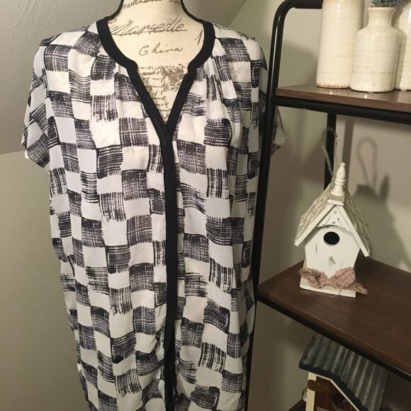 Banana Republic small sheer  blouse‎ - Picture 1 of 7